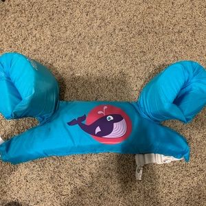 Stearns puddle jumper floatie